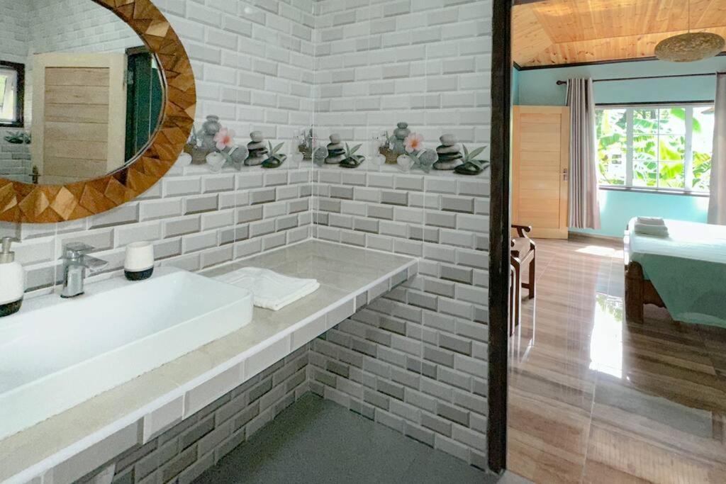La Villa Hortensia 3 - 8 Personnes 라디게 외부 사진