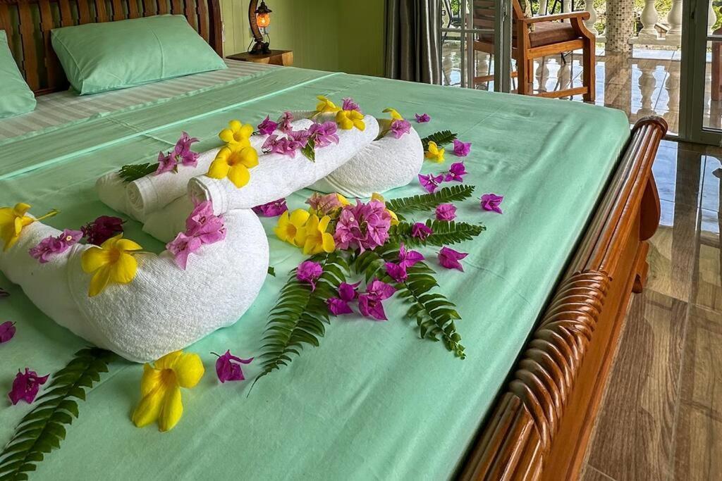 La Villa Hortensia 3 - 8 Personnes 라디게 외부 사진